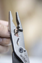 Load image into Gallery viewer, Wiha Multifunctional pliers 8in1 Industrial electric