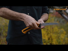 Load and play video in Gallery viewer, Fiskars Xtract™ Garden Saw (S) SW73