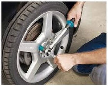 Load image into Gallery viewer, Harvest Classic Torque Wrench 3/8" Square Drive 5-33Nm