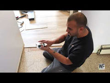 Load and play video in Gallery viewer, Kapro 862G Prolaser® Cross Line Green Laser