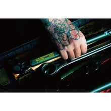 Load image into Gallery viewer, Arsenal 1/2" Drive 40-210Nm Ratchet Torque Wrench
