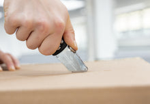 Load image into Gallery viewer, Wiha Folding Utility Knife With Blade Storage
