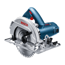 Load image into Gallery viewer, Bosch GKS 7000 7.1/2&quot; Circular Saw
