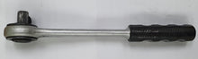 Load image into Gallery viewer, Elora Ratchet Handle 770-L1ZI Push Through Type
