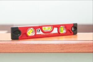 Kapro 9" 227 Magnetic Toolbox Level