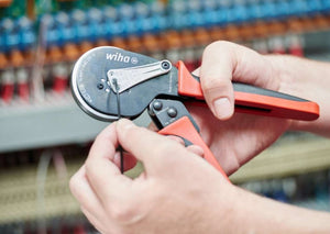 Wiha Automatic Crimping Tool For Wire-End Sleeves Hex Crimping 210mm