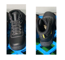 Load image into Gallery viewer, Somo ZM206 Safety Shoe
